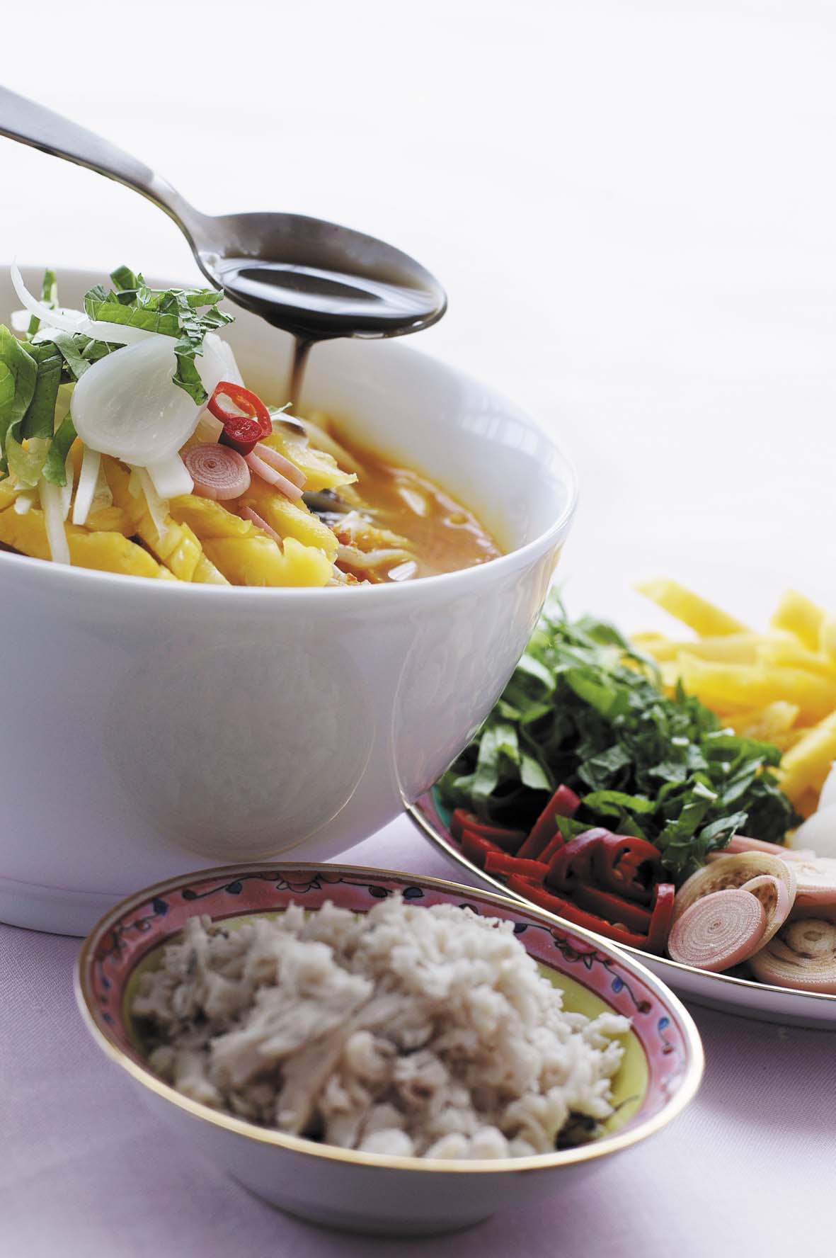 The New Mrs Lee’s Cookbook Vol. 1 & 2 (English)